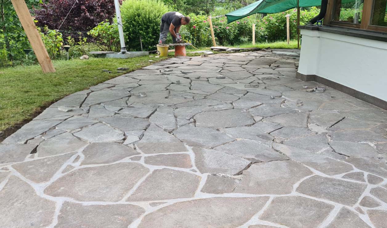 Gamsbau Baumeister Kitzbuehel Natursteinarbeiten 2